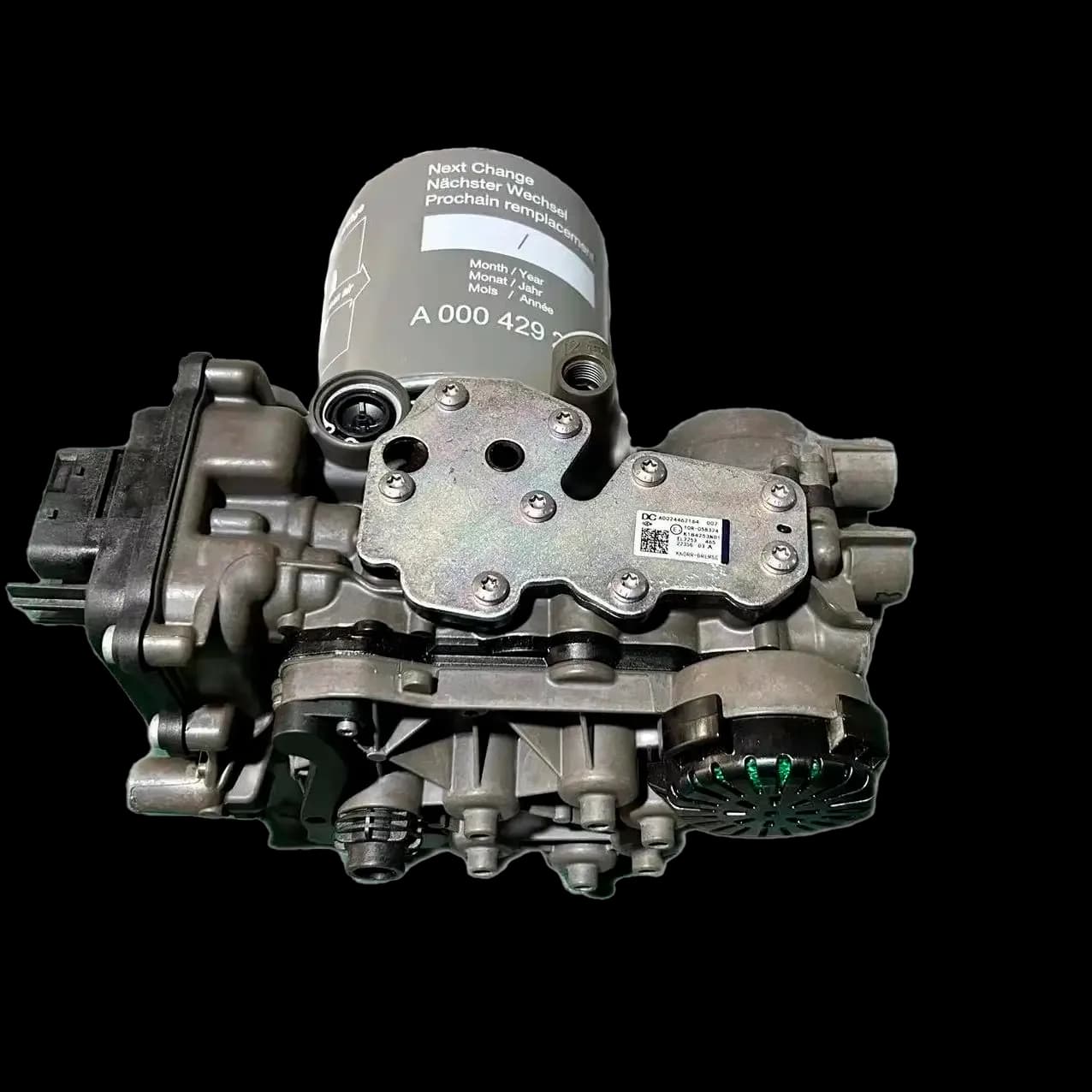 Ремонт электронной части блока EAPU на Mercedes Actros MP4 и MP5, Arocs, Antos и Atego